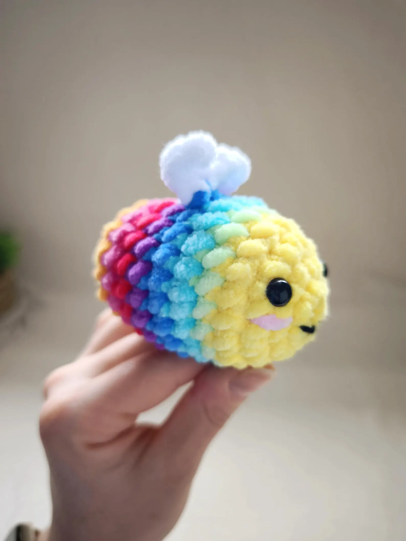 No-Sew Mini Bee Crochet Pattern – Bild 2