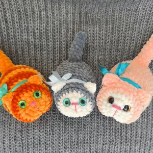 Gehäkelte Katze